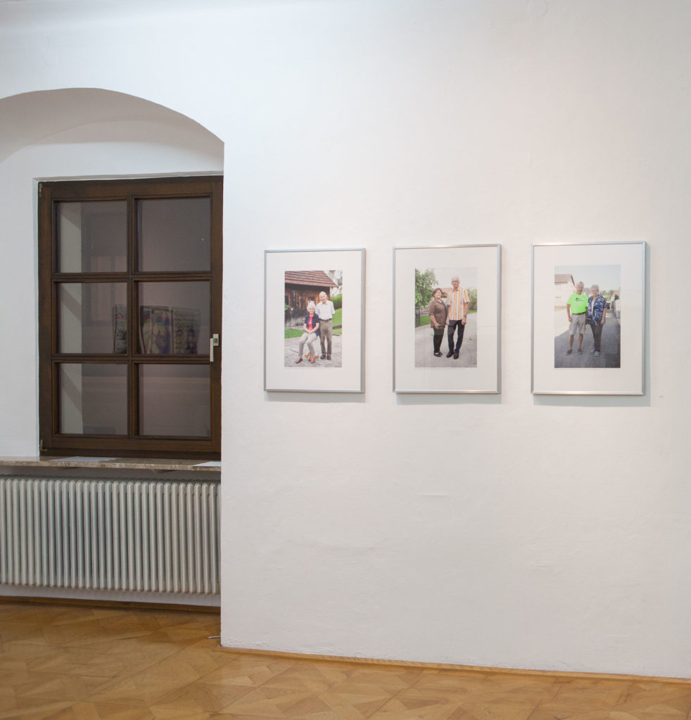Ausstellungsansicht Galerie Forum Wels mein Bruckner Fotoarbeit von Renate Billensteiner